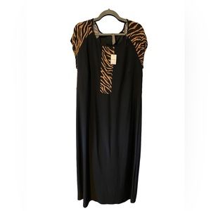 ✨HOST PICK✨BNWT Tiger Print Black Dress